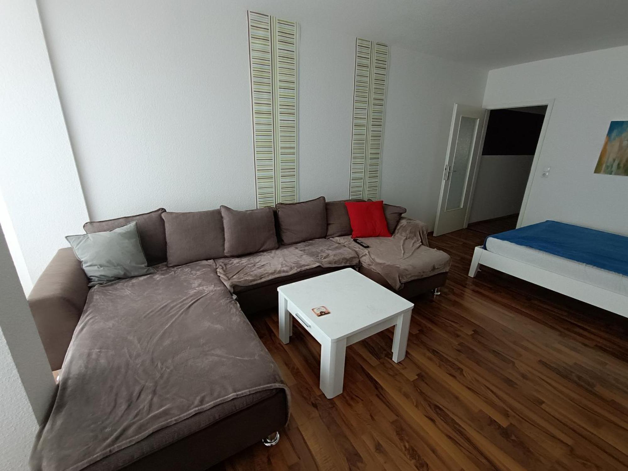 Flat In Best Location Privatunterkunft *